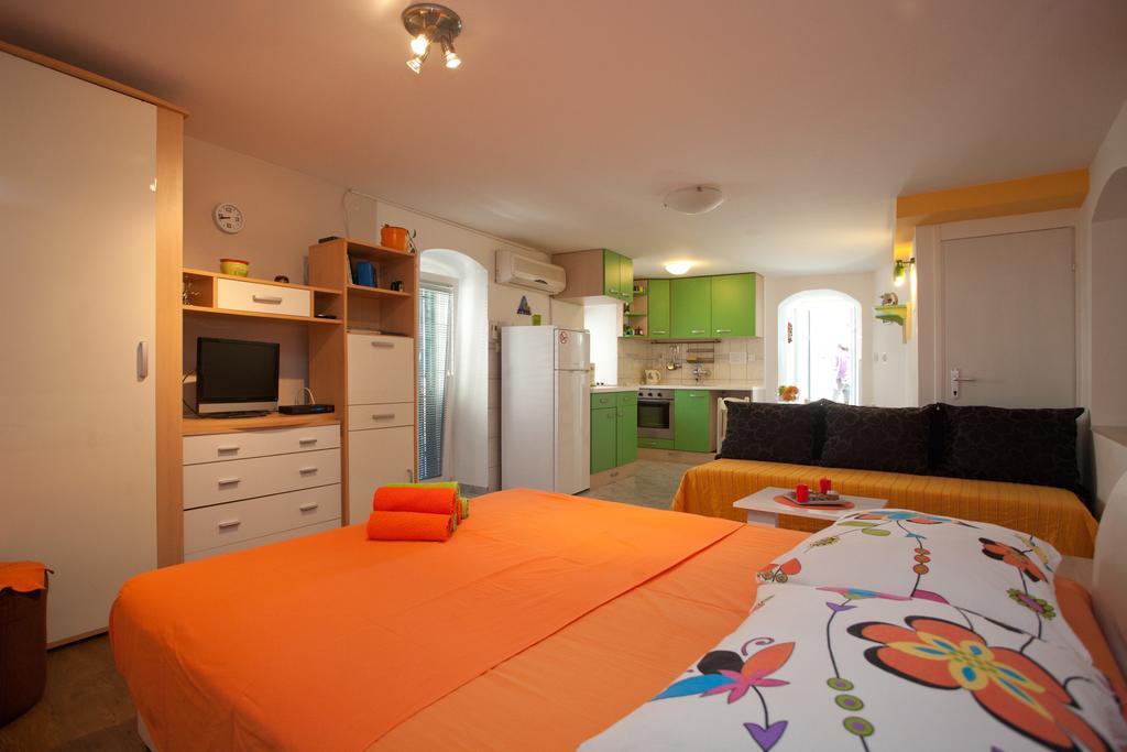 Paradise Apartment With Big Sunny Terrace In The Old Town, Few Meters From The Sea & Riva Promenade Split Szoba fotó