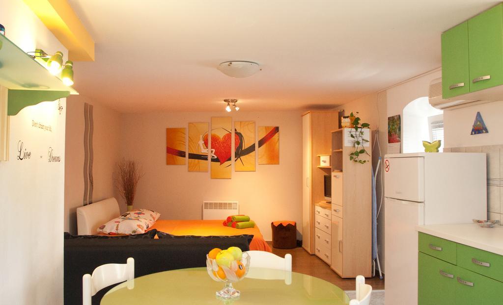 Paradise Apartment With Big Sunny Terrace In The Old Town, Few Meters From The Sea & Riva Promenade Split Szoba fotó