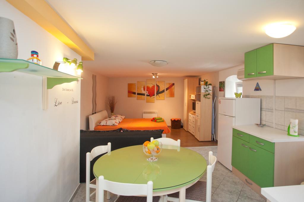 Paradise Apartment With Big Sunny Terrace In The Old Town, Few Meters From The Sea & Riva Promenade Split Szoba fotó